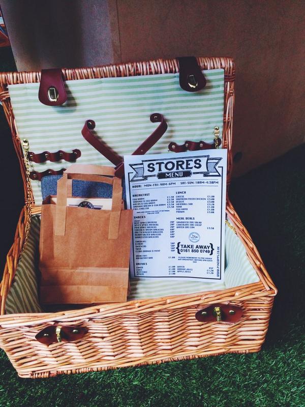 kactusltd's tweet photo. The new #PineappsStore menu is here!!
#ComeJoinUs today to check out what goodies we've got for you!
#MadeMeHappy http://t.co/CVD4F3roH8