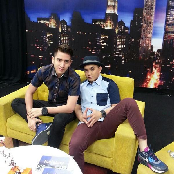 VerrellB_addict's tweet photo. #Verrellinfo Nantikan malam ini @BramastaVerrell & @IchsanAkbar di @LOELEBAY jam 21.00 @ochannelupdates http://t.co/m9IyTaP5ht