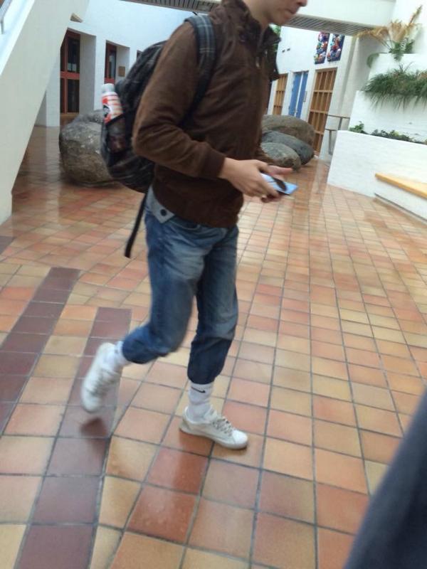 randabergrussen's tweet photo. Ka tid ska freshmens lære? #edettelov http://t.co/Bh8MRucbrr