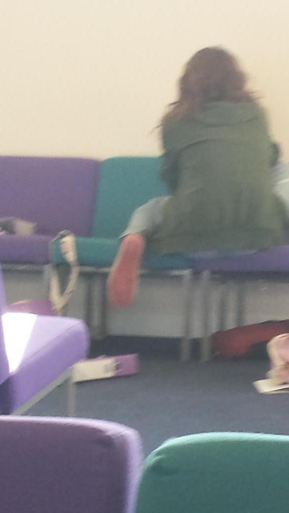 OnlyConnaair's tweet photo. I spy with my little eye, a giant fucking cunt. http://t.co/vKOZ6CaeQ0