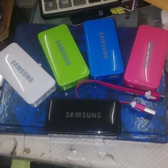 Power_Rangerrr's tweet photo. Promoooo!! Pb samsung 6000mah 200rb dpet 2 pcs :D http://t.co/8b5HbJhO8j