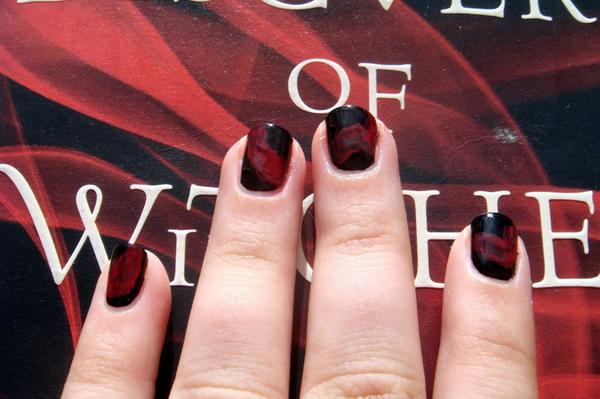 #31DC2014 Inspired by a book. #nailart #nails #notd colorfulcupcakecat.blogspot.com/2014/09/31dc20…