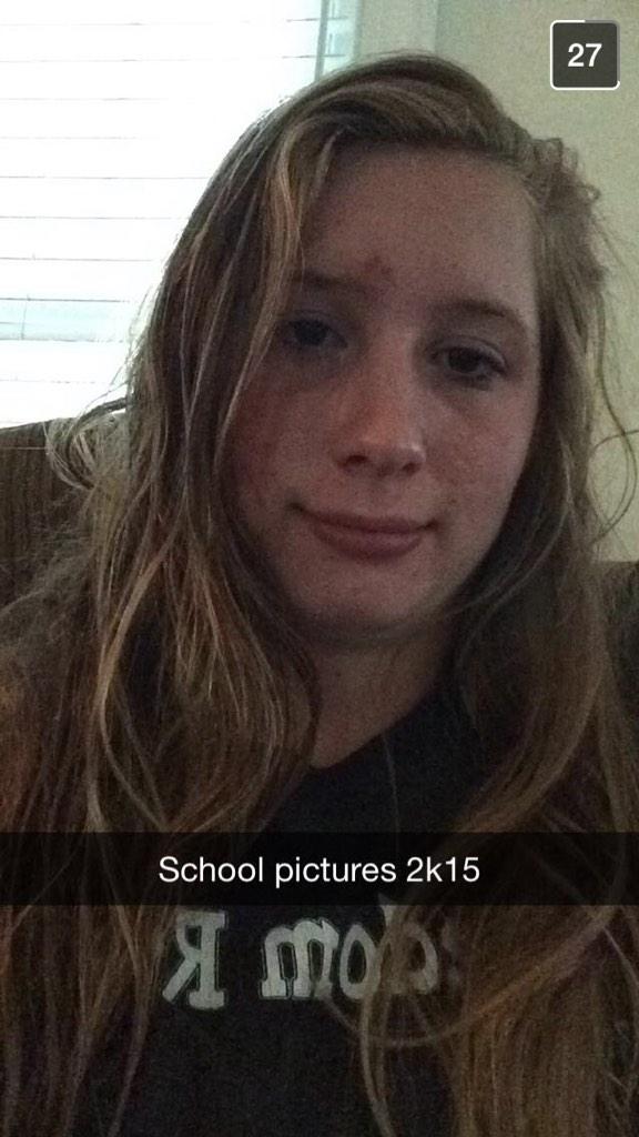 danidease's tweet photo. #wcw #roastsistahs #showers>boys #hotstuff #deith?¿ 😂🙊❤️ http://t.co/UXPGFdIqzO
