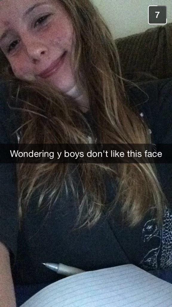 danidease's tweet photo. #wcw #roastsistahs #showers>boys #hotstuff #deith?¿ 😂🙊❤️ http://t.co/UXPGFdIqzO