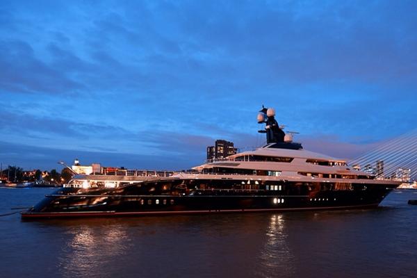 Equanimity by Oceanco and @AndrewWinch_AWD at 91.5m is the largest yacht exhibited at the 2014 #MonacoYachtShow