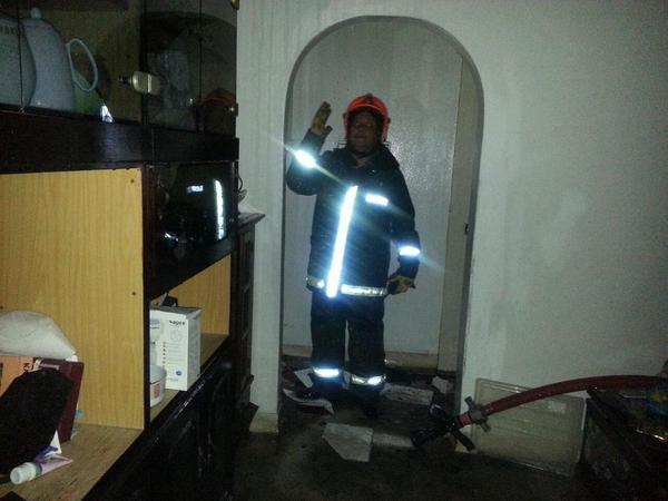 Kebakaran rumah yang berlaku pada 24 September 2014 di Kampung Seri Ketumbit Kerdau, Temerloh.
