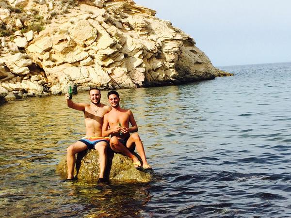 gjeeroo's tweet photo. Con gusto me quedaría a vivir en Ibiza http://t.co/LGpX6uPvO5