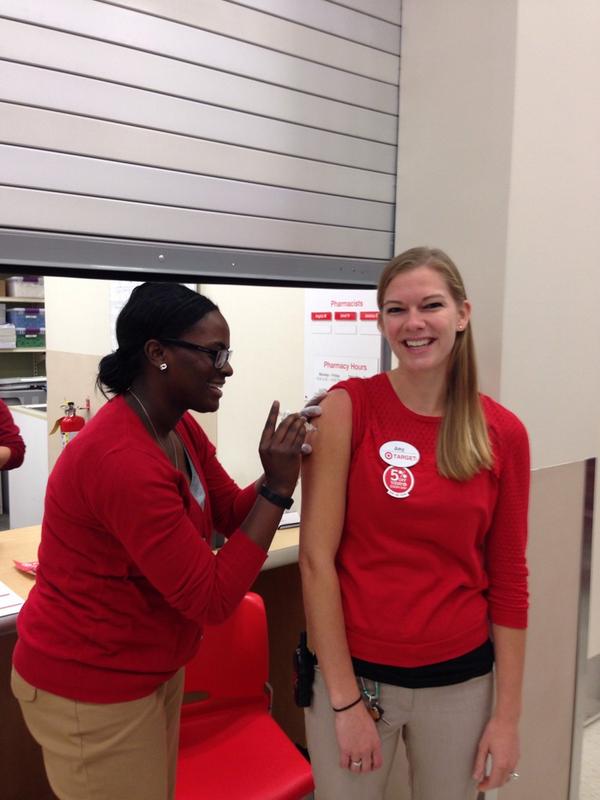 AmyWotta's tweet photo. @JenHatlevig @amberturrentine @bob_orourke Eleven #flufighters before 9am! Goal of 60 today!#d101rocktheshotwednesday http://t.co/TbaJaVwCjX