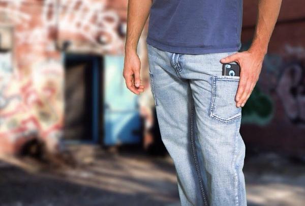 JleerBrand's tweet image. Attn: #bendghazi #BendGate-- we have help! Our jeans ft. #smartpockets to keep your phone from getting the bends!
