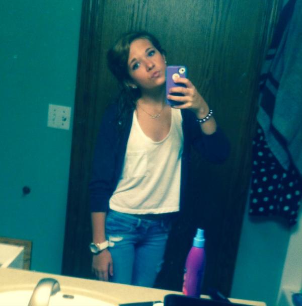 EmilyOchsner's tweet photo. 🌙💀 http://t.co/2bhZkGoXZL