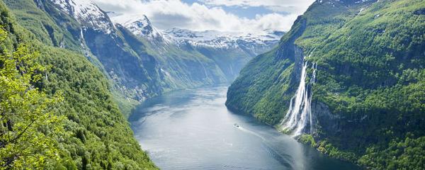 Ride rapids, swim with sharks, trek to distant peaks - this &amp; more adventure travel info here: bit.ly/lpadventure