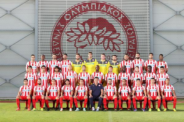Η ετήσια φωτογράφιση της ομάδας μας! olympiacos.org/article/40907/… #Olympiacos
