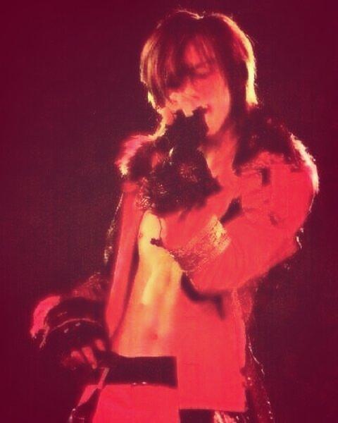 __KQ1Ok's tweet photo. .

   『  見ーつけた 、
                 愛してくれない楢…殺すよ  』

.

【  ﾚｲﾌﾟ｜拘束｜狩り｜気分 】

.

   ＿＿＿＿＿ﾎﾃﾙの一室殻聞こえる怪しい水音

.

率 >>> 逢 http://t.co/VQso3nketG