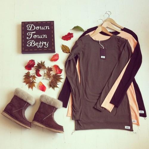 downtown_betty's tweet image. Happy Fall Everyone!!! Time to start thinking #CozyThoughts &amp;amp; #fallfordowntownbetty &amp;amp; get your @GetEm_On&apos;s on ;)