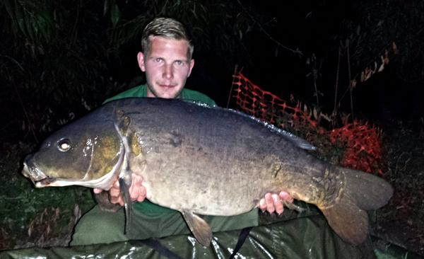 A lot of people don't fish lake 2, you have to ask yourself why, especially when beasts like this near 30 are there!