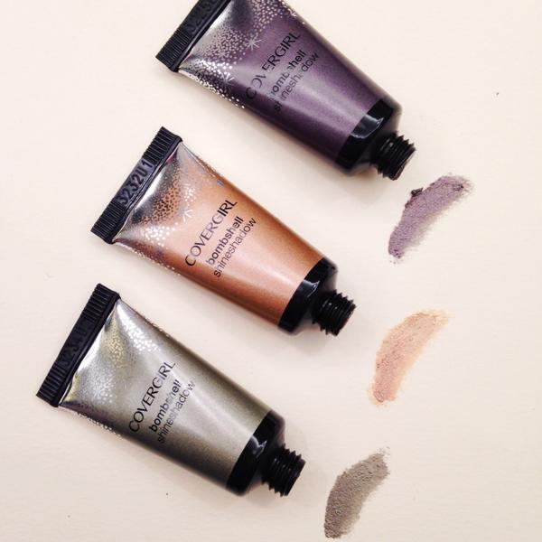 COVERGIRL's tweet photo. #HumpDay means time to whip out the sparkles. http://t.co/kip14vV61N