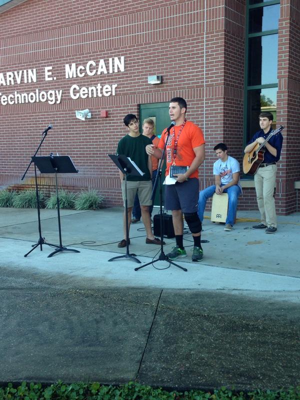 Mosley_FCA's tweet photo. #SYATP14 Pics!! Thanks everyone for coming!! #NeverStopPraying @FCSmosley @MrTAPUSH @thedougmoore @foxandfriends http://t.co/RSidL11t7A