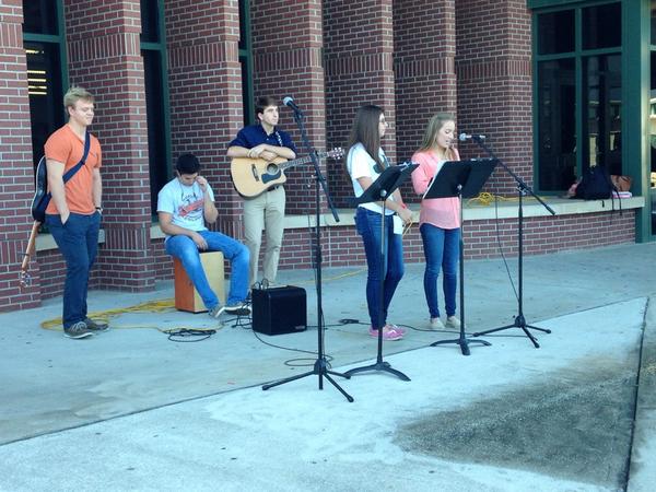 bcndannon's tweet photo. “@Mosley_FCA: #SYATP14 Pics!! Thanks everyone for coming!! #NeverStopPraying http://t.co/w0wQvodFyv”