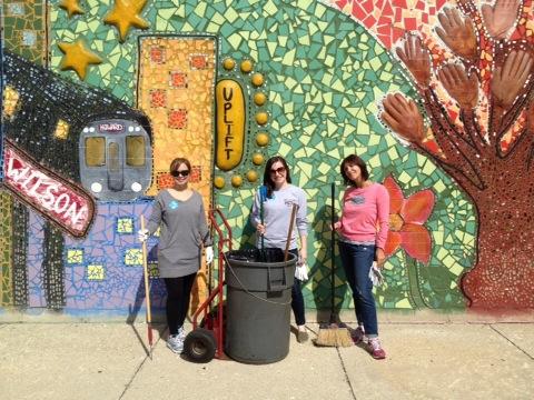 suzannecroke's tweet photo. @VML Chicago at @YG_Chicago cleaning up at Uplift #weareVML http://t.co/1wdhtwQmG1