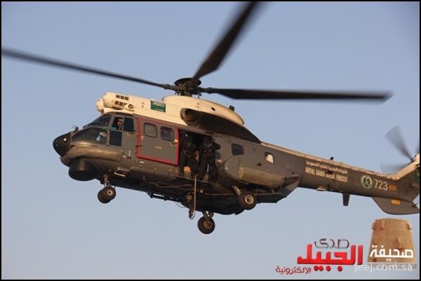 قوات الأمن البحرية الخاصة والضفادع البشرية تستعرض باليوم الوطني السعودي ByUJUtsCEAEd3iF