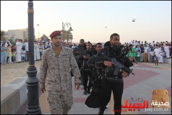 قوات الأمن البحرية الخاصة والضفادع البشرية تستعرض باليوم الوطني السعودي ByUKVooCAAEV1wH