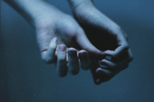 teenslifeweird's tweet photo. Je crois qu'il faut beaucoup plus que du temps pour oublier quelqu'un comme toi. http://t.co/nDsAmTBU5G