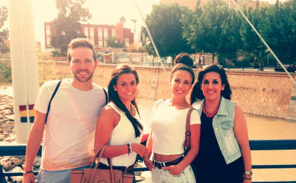 Conchi_espinosa's tweet photo. Hasta pronto amigos! Os quiero (L) @Zaira_ib @Adrii_lm @mariia412 http://t.co/i2c2DB2t83