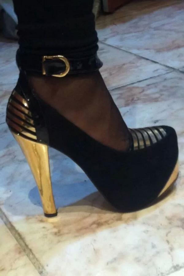 IssaShoes's tweet image. 