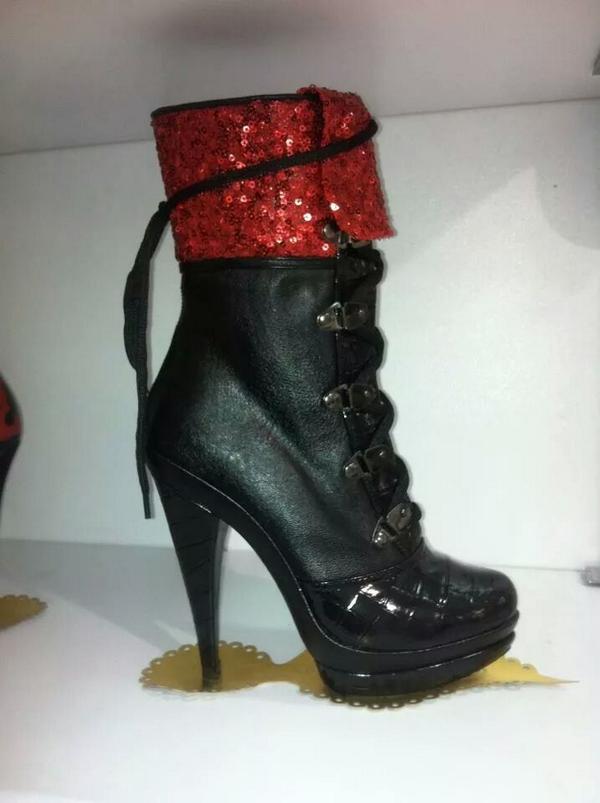 IssaShoes's tweet image. 