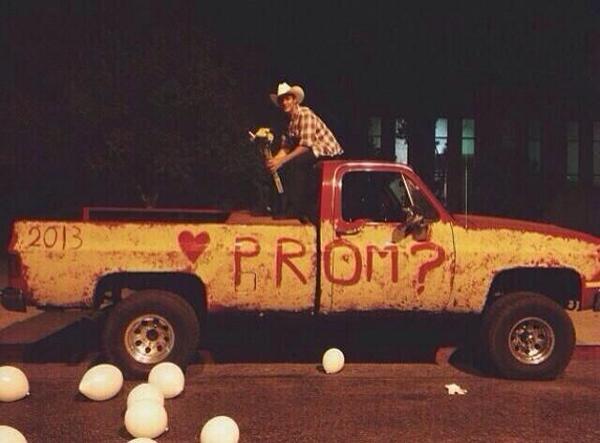 promposels tweet picture