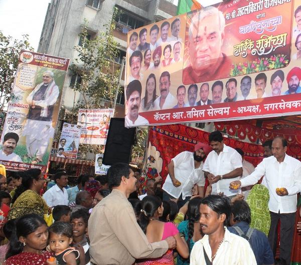 TamilSelvan790's tweet photo. Captain Tamil Selvan 
Sion Koliwada http://t.co/YEFiN4GwYF