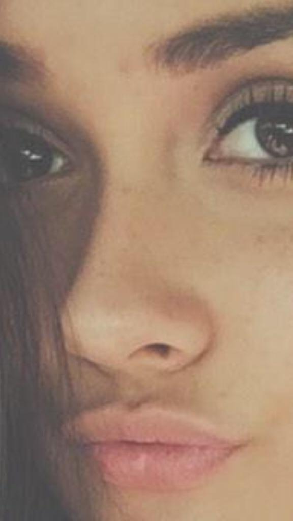 closeup_up's tweet photo. Close and up @gabbypalacios_ http://t.co/qdKZRpfjHL