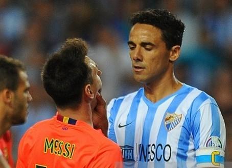 Barcelonismos's tweet photo. Wellington entra en la lista de personas non gratas, menudo subnormal http://t.co/hlNeUMdyV8