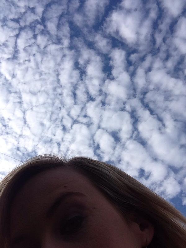 DanielleDozier's tweet photo. I spy altocumulus during my live shot. #OKclouds http://t.co/02FVqEIYbS