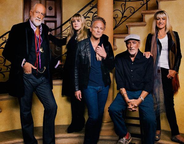 SuretoneEnt's tweet image. Fall's Hottest Tour: Classic Mac is back! #OnWithTheShow bit.ly/1qvR2UP