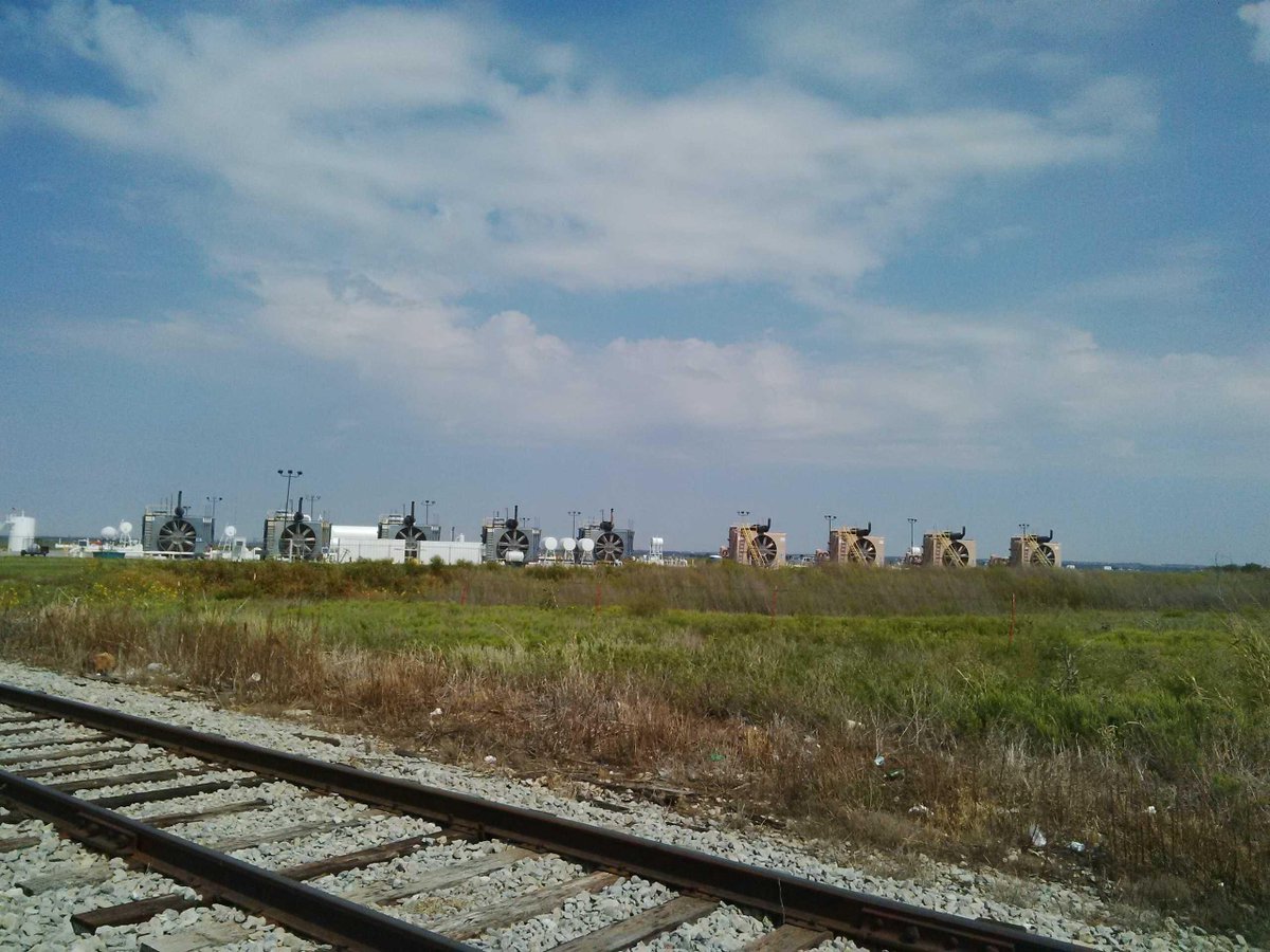 Een fracking-installatie (gaswinning uit leisteen) in Geary, oklahoma. Zulke dingen willen ze ook bij Boxtel bouwen.
