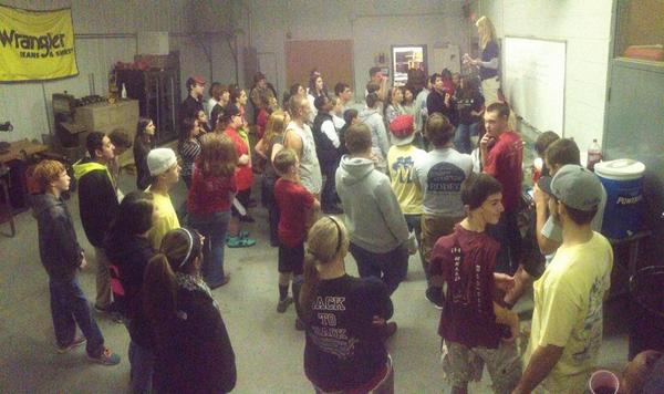 SGStormFFA's tweet photo. 70 @SGHSStorm students/FFA members strong tonight at our first chapter meeting of year #barnwarming http://t.co/kuP63oy4Dk
