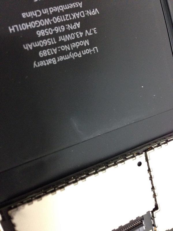 macwork_ec's tweet image. Revisión #iPad 3 daño por liquido