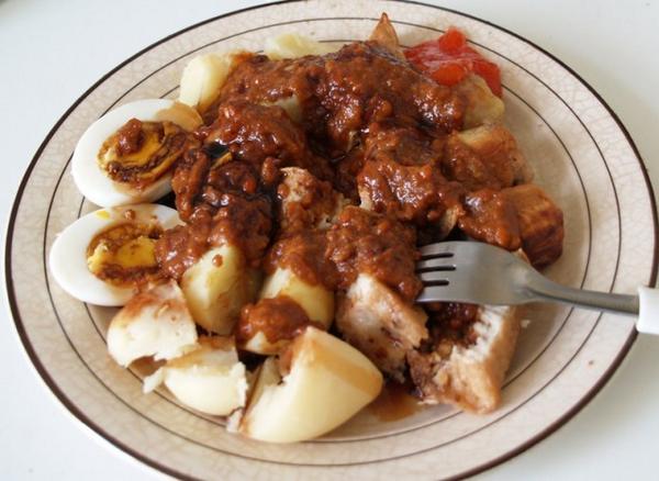kulinerjampang's tweet photo. Jam makan siang begini enaknya makan siomay di kantin @wisatajampang @Dompet_Dhuafa nih.Phone.0857 15323021 :) http://t.co/GC6BI12qja