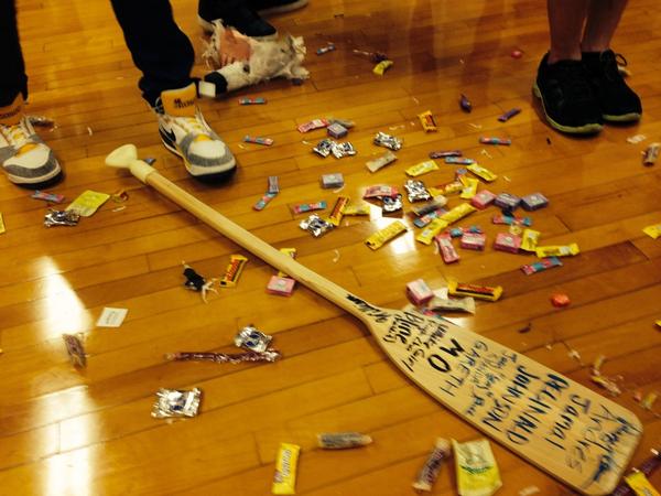 Candies and loves. #pfresh #piñata #pfun #morepicscomin