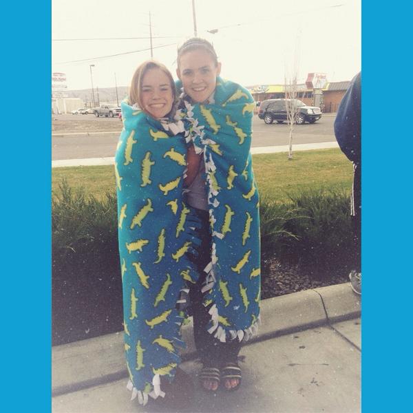 cecelia_caleigh's tweet photo. Hbd Maddie! Love you!โค #findstuart๐ http://t.co/YKayxftPRg