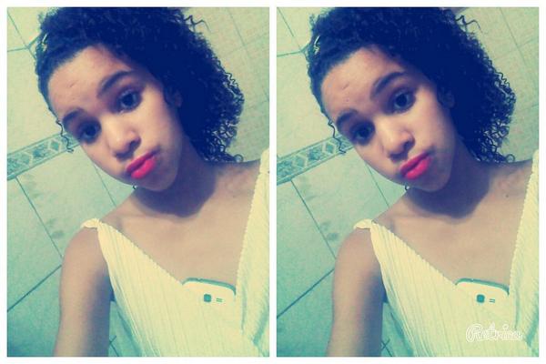 24Hellen's tweet image. Festinha . #Grega #festatavaotima ♡♡♡♡♡