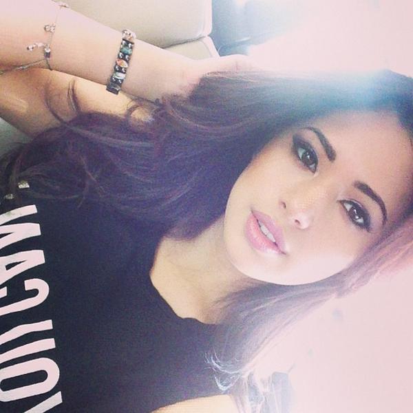 whutmia's tweet photo. #wcw goes out to @ffsjayda bc gaaahdaaamn http://t.co/GTsD5ygYOo