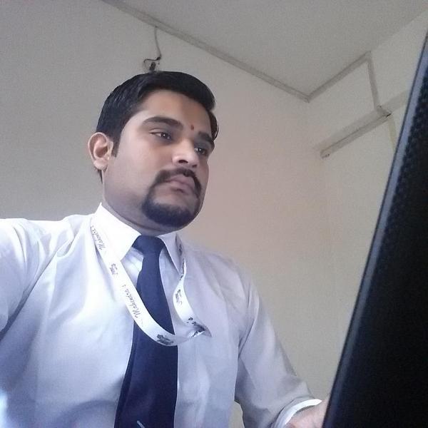 ankitdey21's tweet photo. Navratri starts....the awnsum season begins..!! http://t.co/hOOFlUm51F