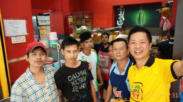 DiGiCFDT127's tweet photo. #welovemy #petalingstreet #team41 #pic1 http://t.co/lbRClVCz1o