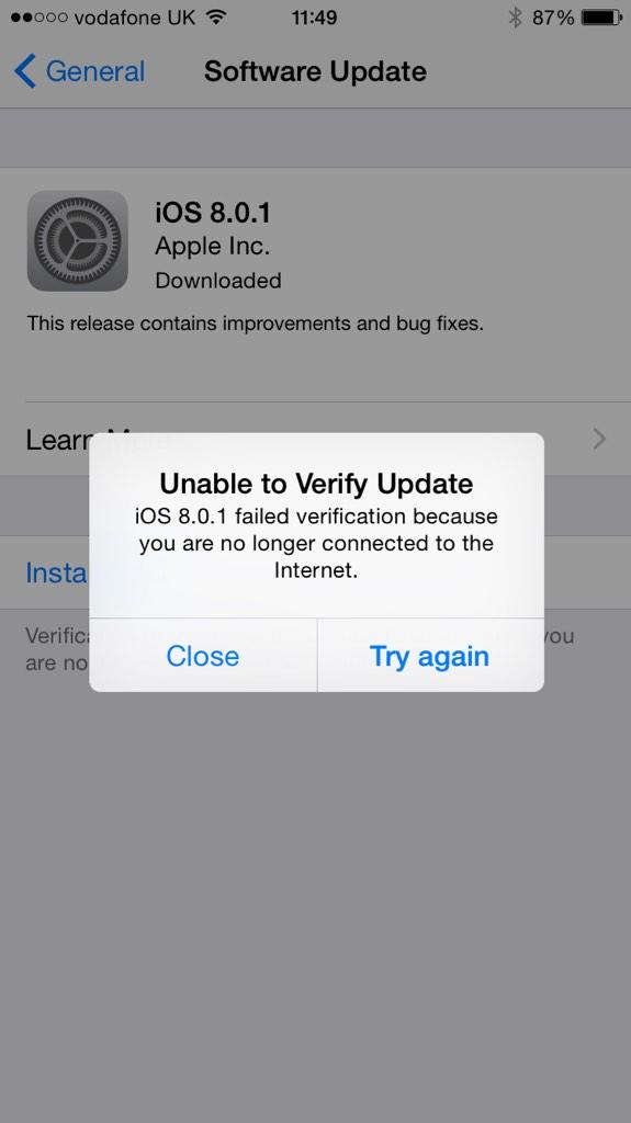 erinlaurawalsh's tweet image. Anyone else getting this message? I am connected the the Internet! #iOS8 #ios8bugs #iOS801 #iPhone6 #AskTwitter