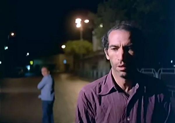 Shamy95's tweet photo. هو أنا أقدر أقتل فرخة يا جدعان!
#نجاح_الموجي #ذكرى_وفاة_الهرم http://t.co/F2mGnLp7V2