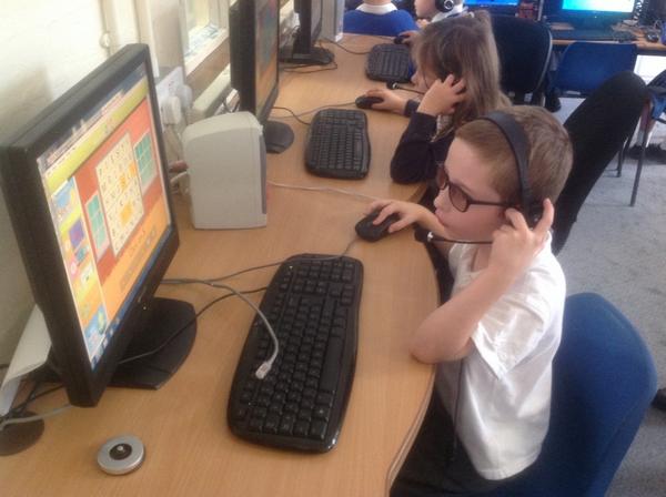 Phase 2 are having fun trialling <a href="/ReadingEggsUK/">ReadingEggsSchool UK</a>