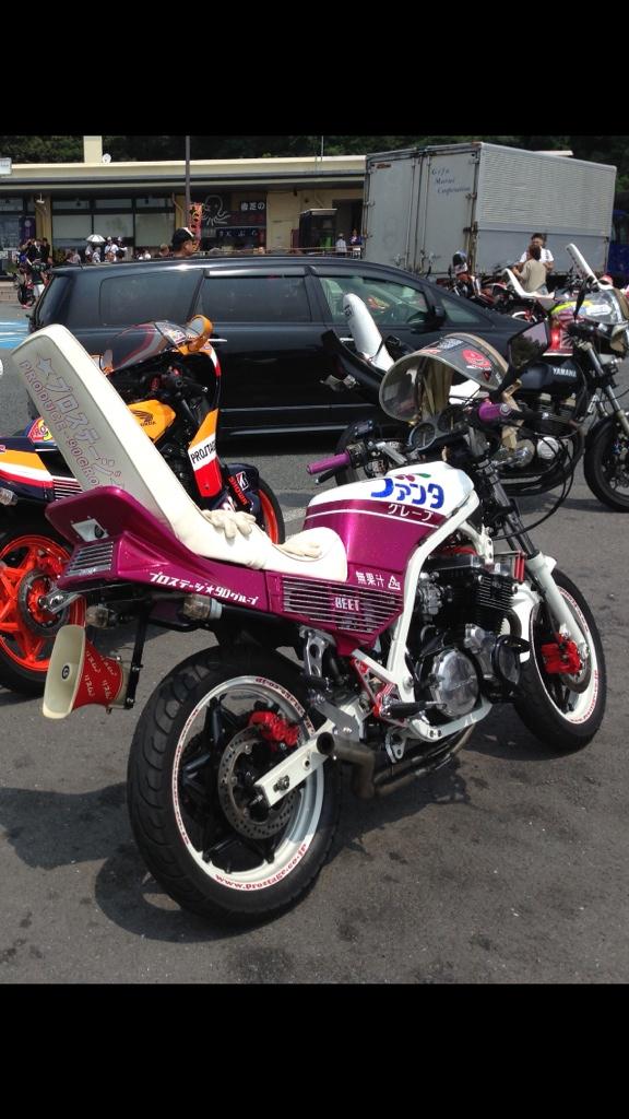 Civic_Cbr's tweet photo. #私のバイクのファンだよって人RT http://t.co/ytHpvl6zxB