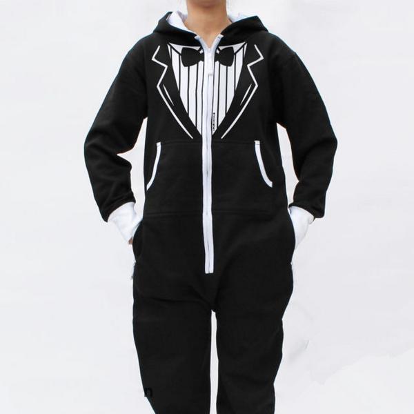 GingerGrouseUK's tweet image. Do you think we can justify this as “business casual”? Going to work in a onesie would be excellent #WeekendPractice.